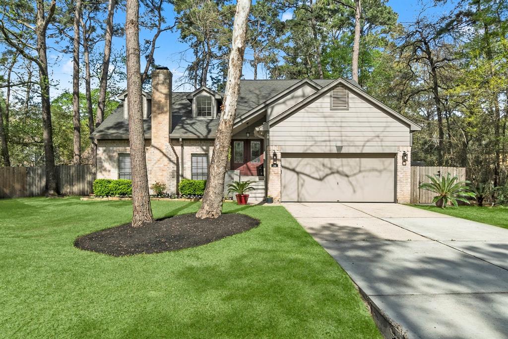 34 Pinewood Forest Court, The Woodlands, Texas image 2