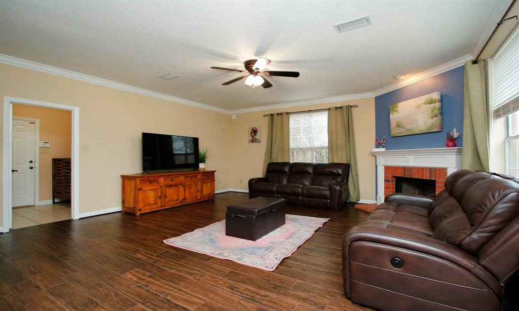 70 W Summer Storm Circle, The Woodlands, Texas image 19