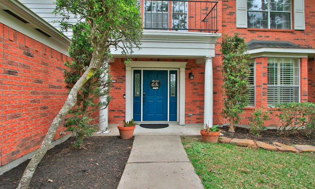 70 W Summer Storm Circle, The Woodlands, Texas image 3