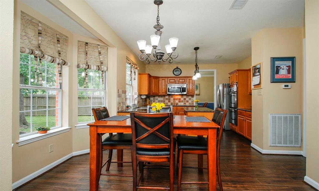 70 W Summer Storm Circle, The Woodlands, Texas image 17