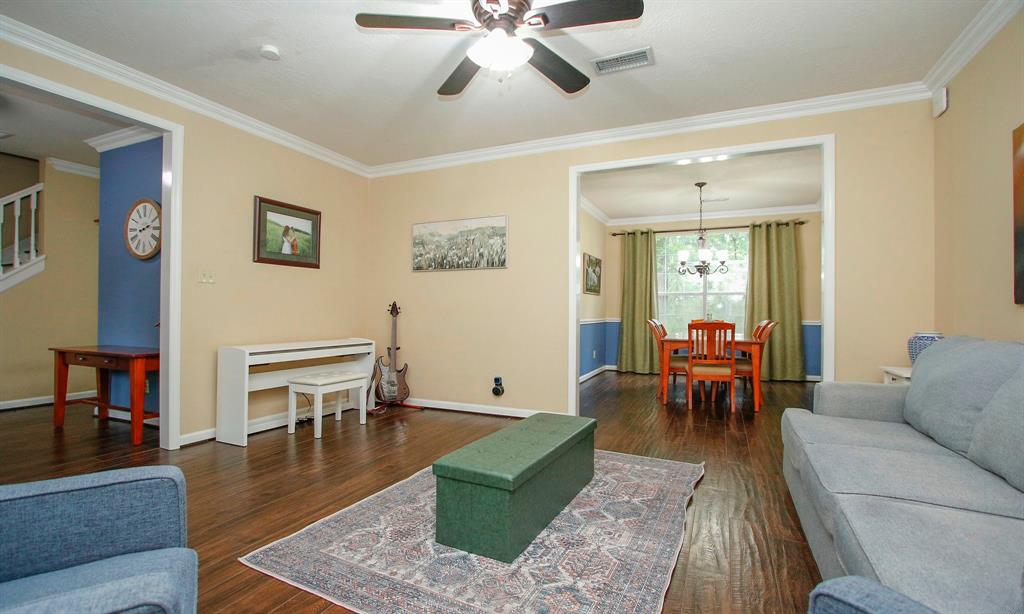 70 W Summer Storm Circle, The Woodlands, Texas image 9