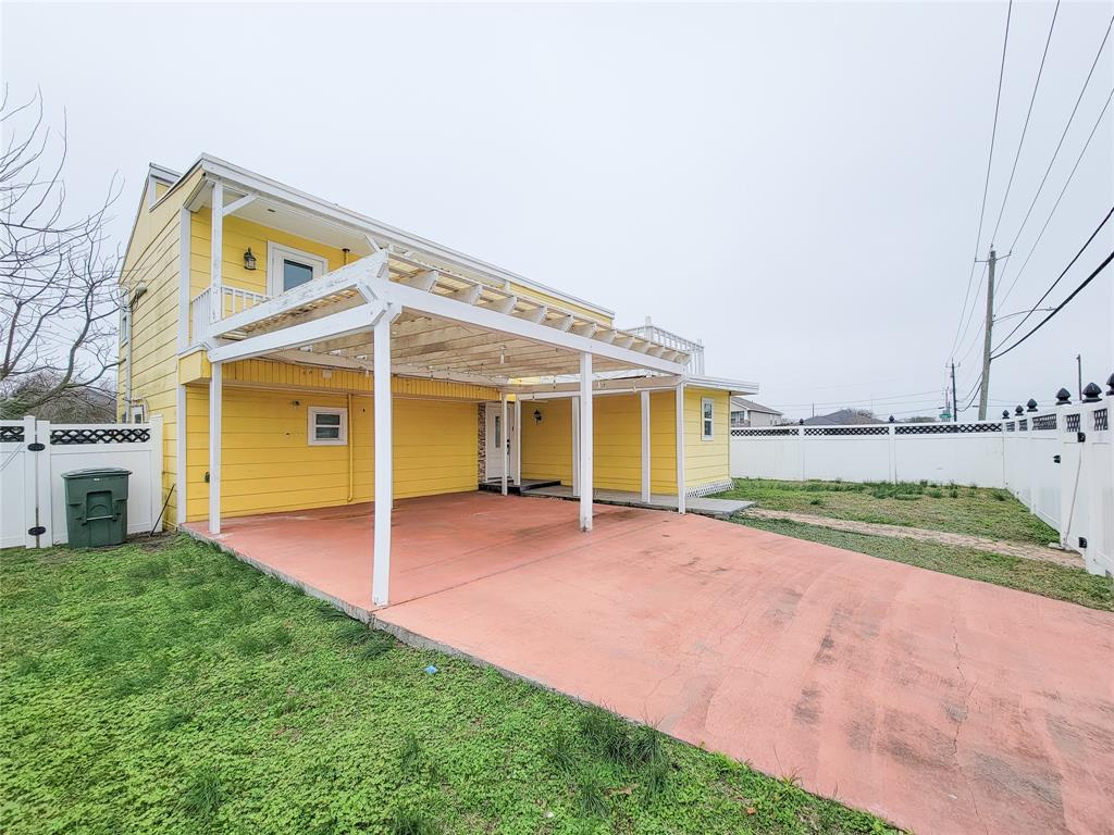 5703 Fraser Avenue, Galveston, Texas image 3