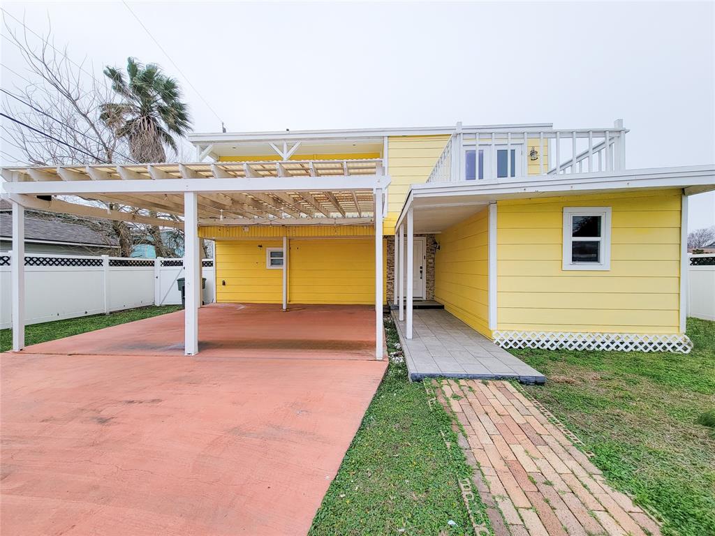 5703 Fraser Avenue, Galveston, Texas image 1