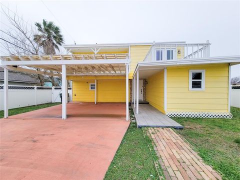 5703 Fraser Avenue Galveston TX 77551