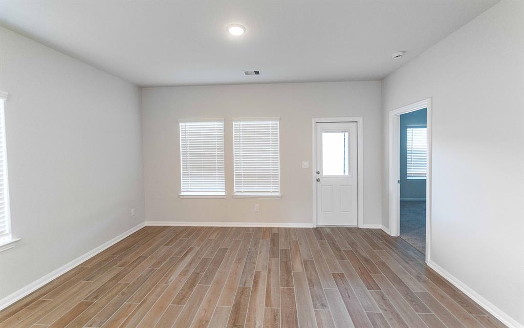 9708 Sunny Valley Road, Conroe, Texas image 4