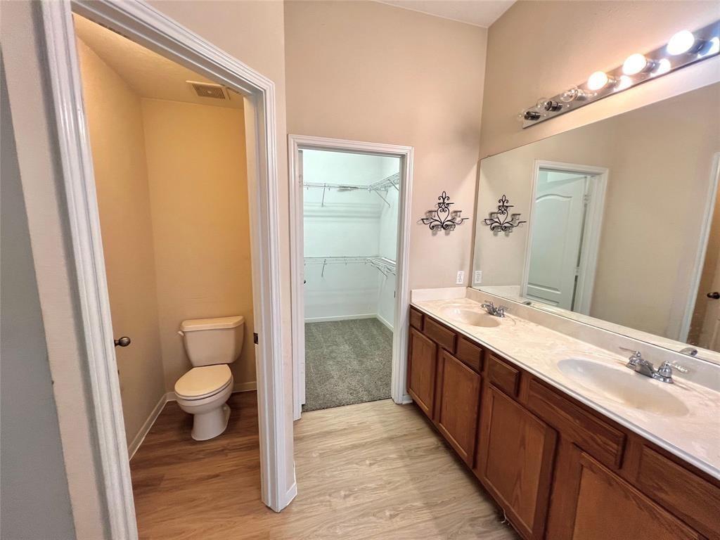 18918 Knobby Oaks Place, Magnolia, Texas image 11