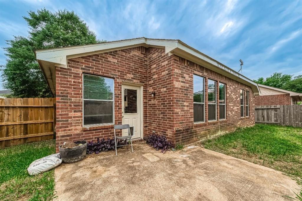 18918 Knobby Oaks Place, Magnolia, Texas image 17