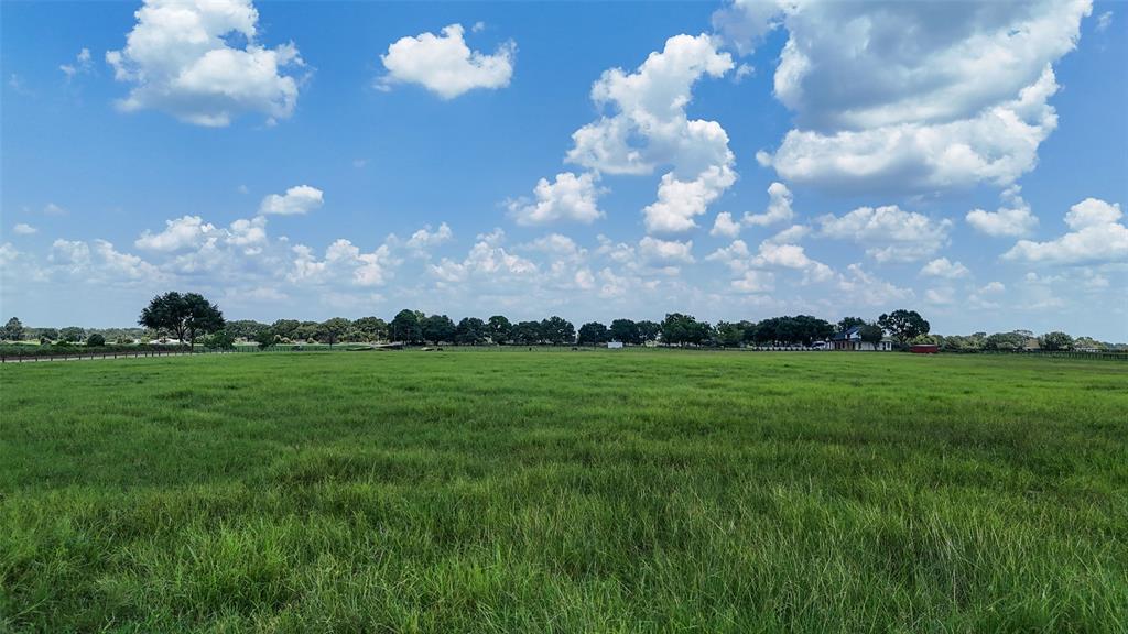 44416 Whit Loggins Road, Hempstead, Texas image 1