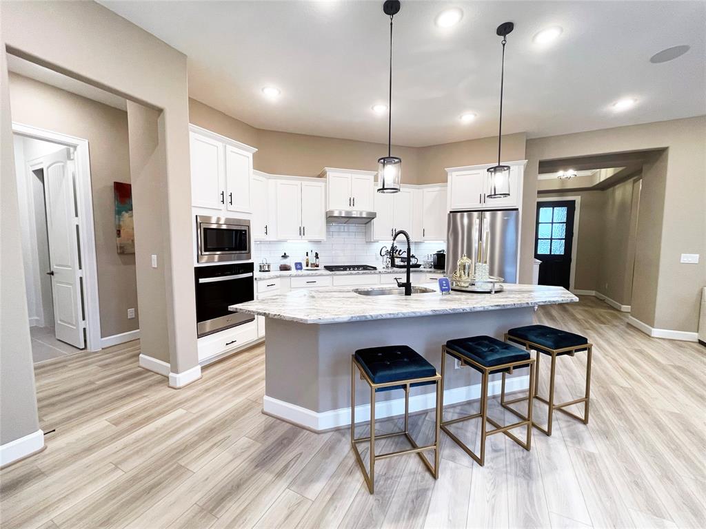 1306 Hidden Oaks