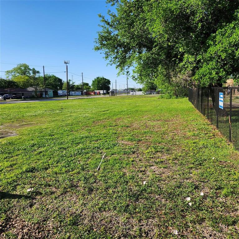 2400 Lockwood Drive