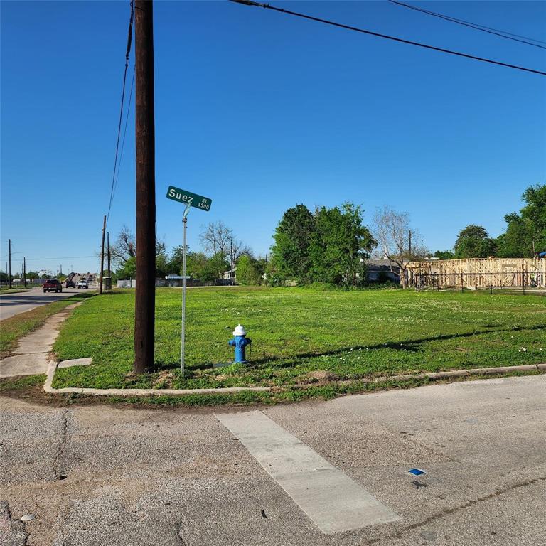 2400 Lockwood Drive