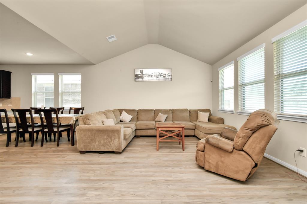 13022 Silverglen Run Trail, Houston, Texas image 9