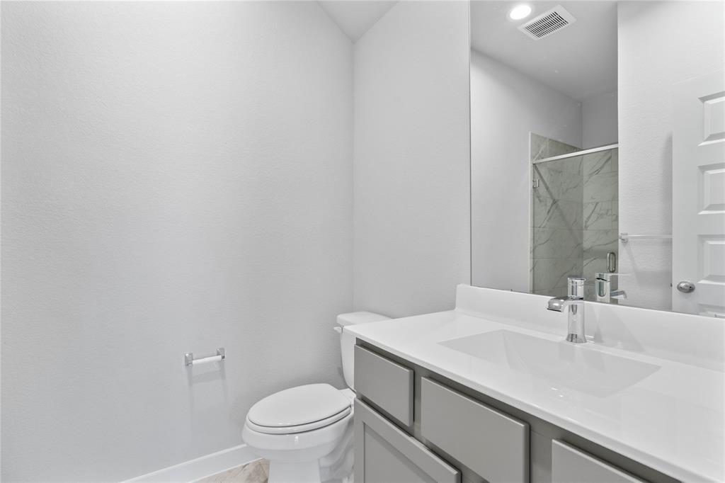 1956 Scarlet Yaupon Way, Conroe, Texas image 5