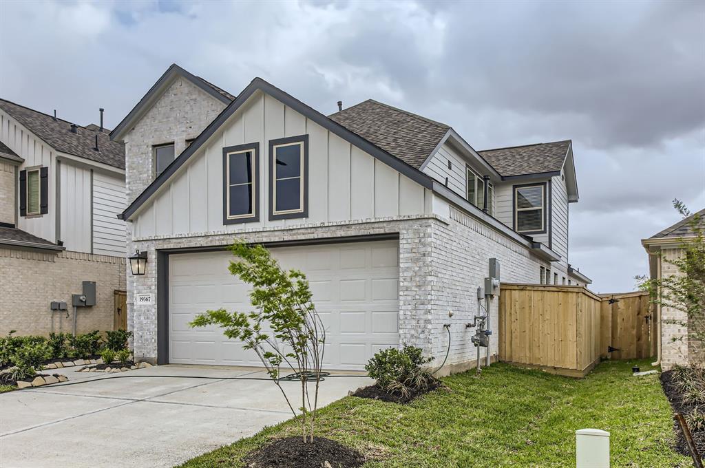 19367 Poppy Village Circle