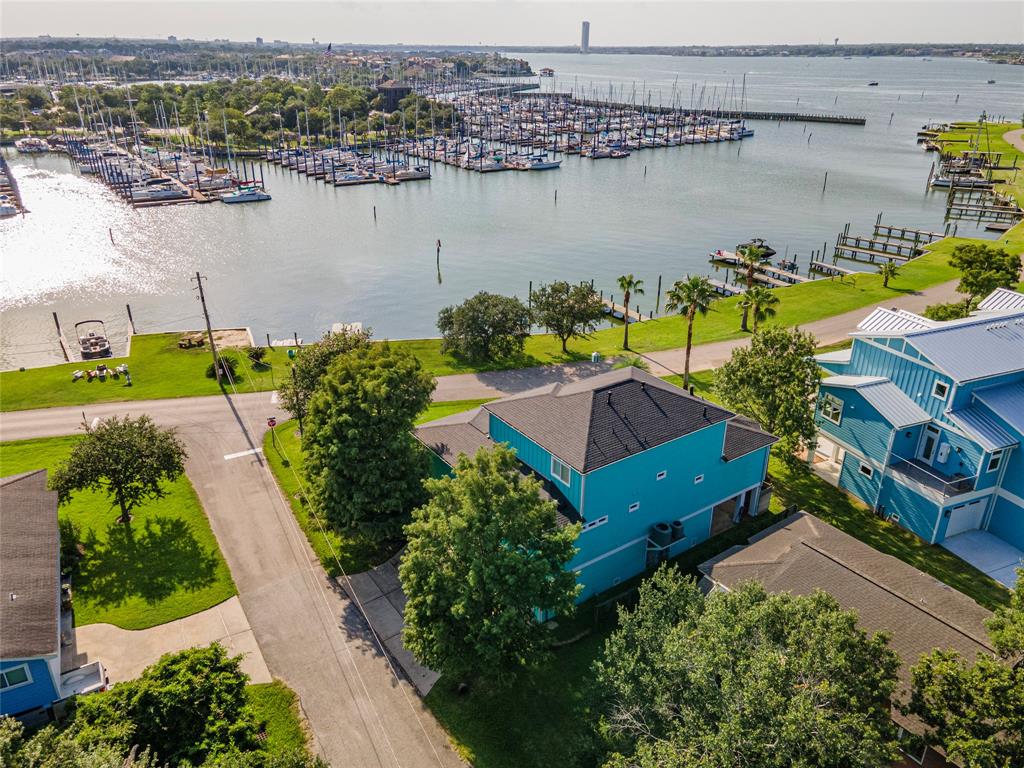 531 W Shore Drive
