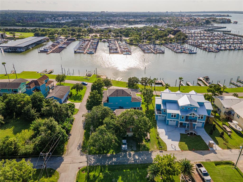 531 W Shore Drive