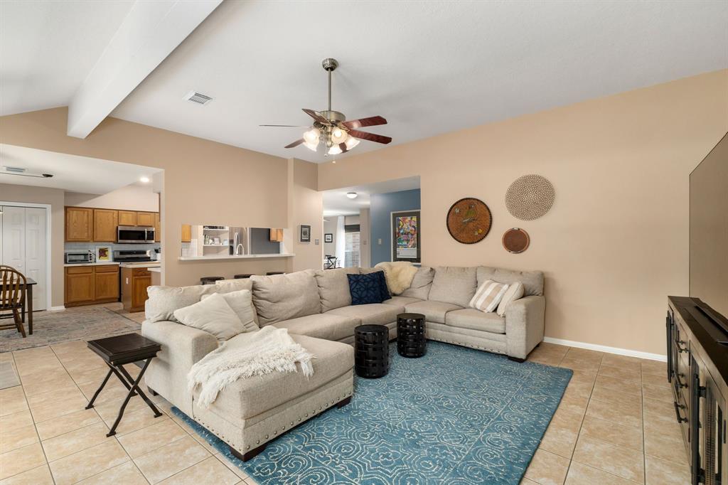 2140 N Berlin Road, Brenham, Texas image 7