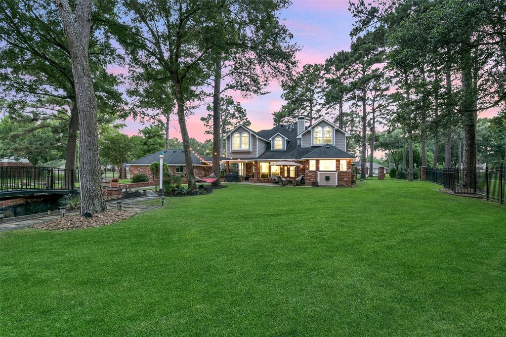 15912 Rosethorn Court