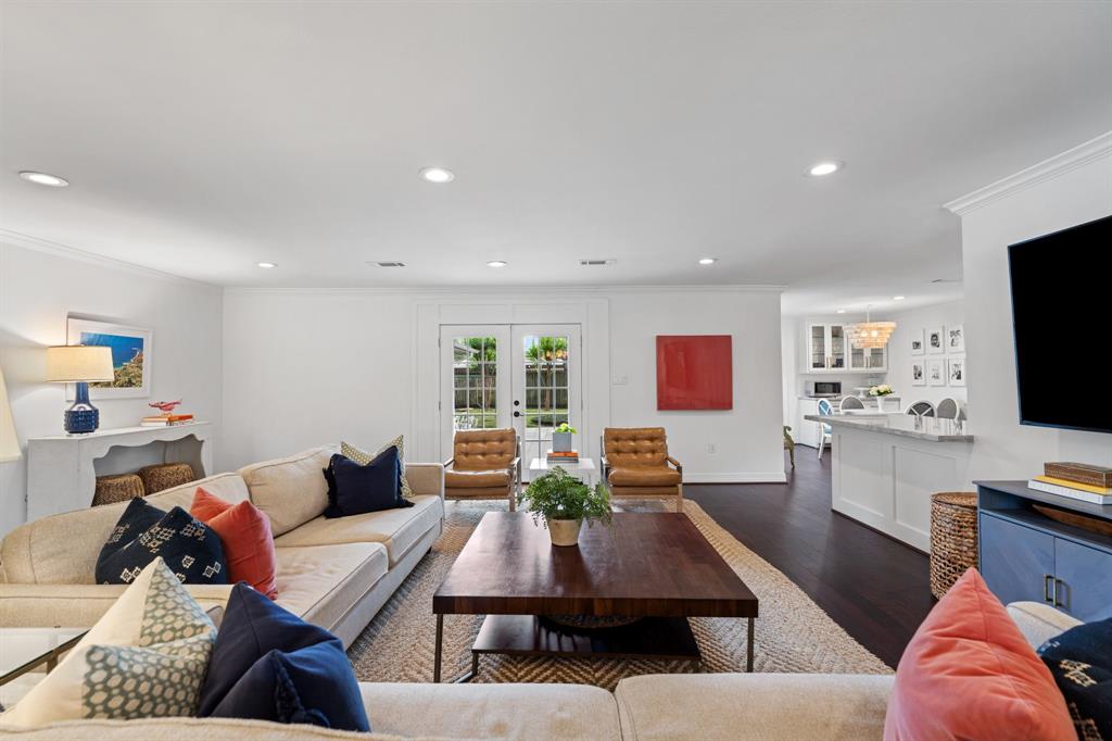 7723 Fairdale Lane
