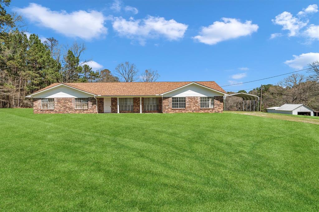 70 Paul Dixon Road, Huntsville, Texas image 2