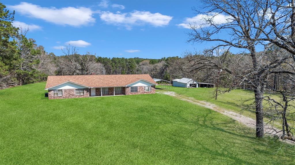 70 Paul Dixon Road, Huntsville, Texas image 39