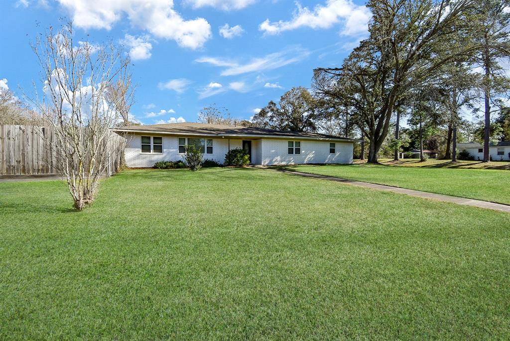 2146 17th Street, Hempstead, Texas image 3