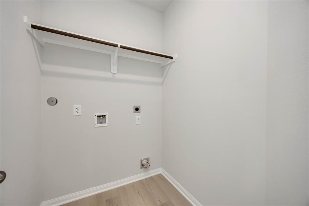 25327 Yellowbells Place, Montgomery, Texas image 17