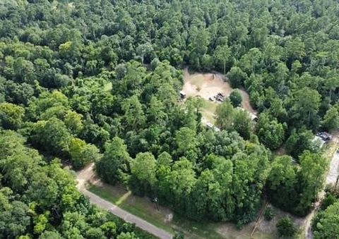 Photo of 1965 County Road 2328, Dayton, TX 77535 (MLS # 70130232)
