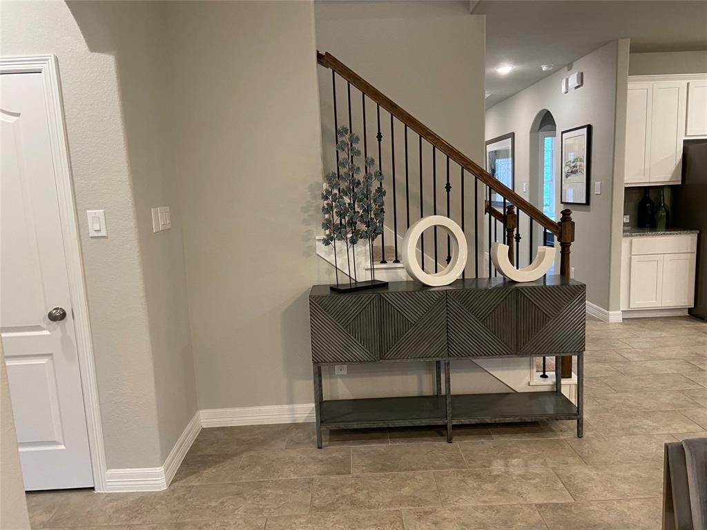 135 Teralyn Grove Loop, Conroe, Texas image 6