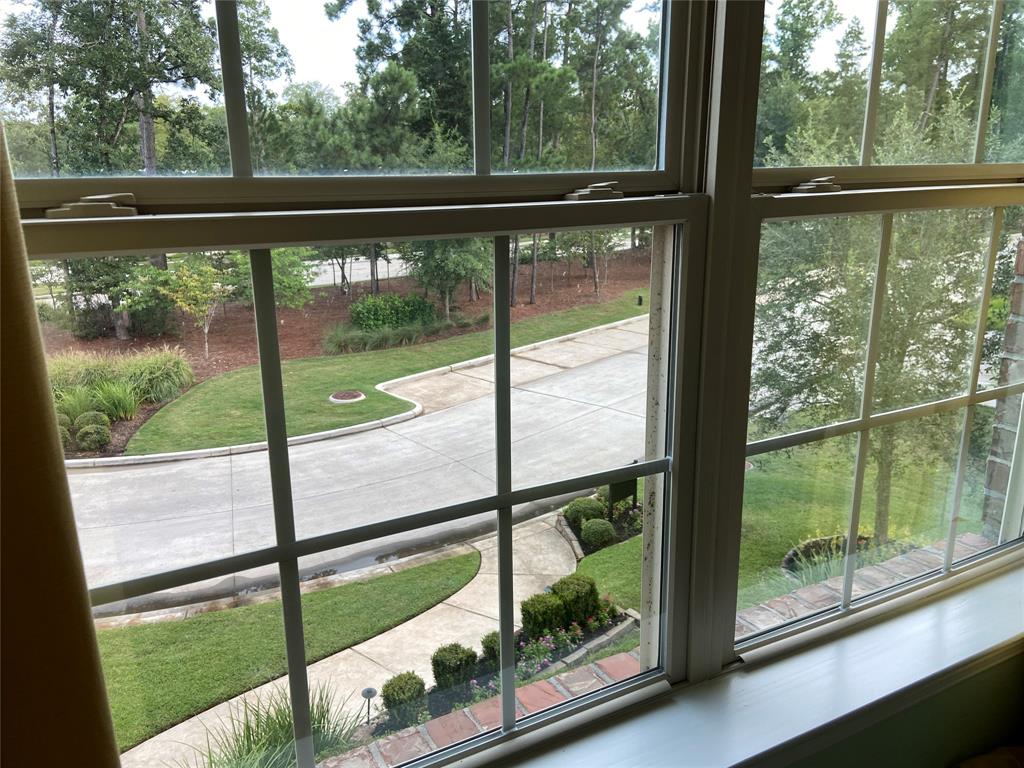 135 Teralyn Grove Loop, Conroe, Texas image 20