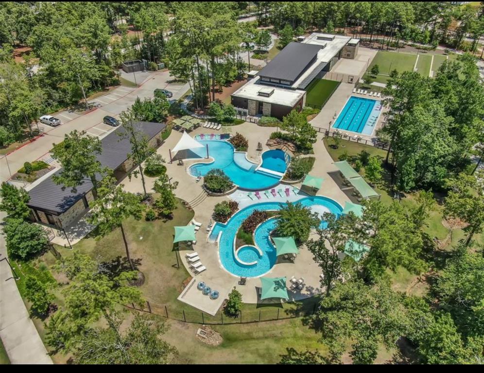135 Teralyn Grove Loop, Conroe, Texas image 24
