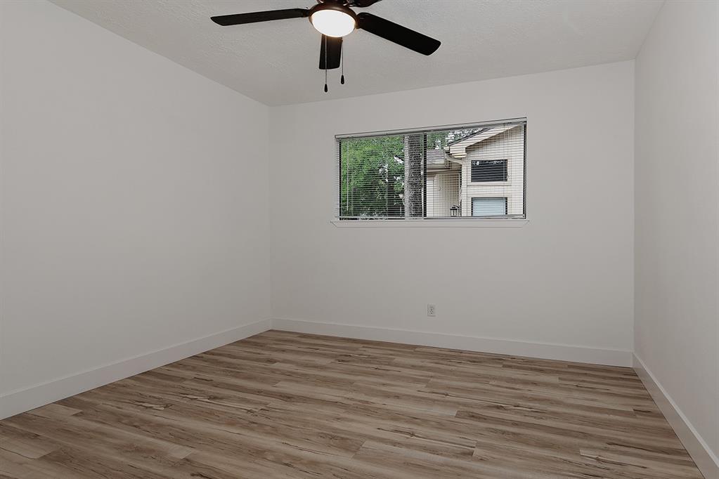 4 Hedgebell Court, The Woodlands, Texas image 19