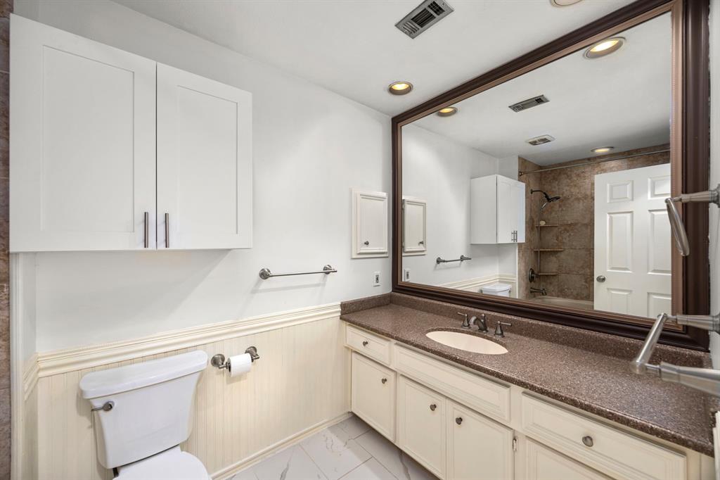 4402 Chipping Court, Sugar Land, Texas image 32