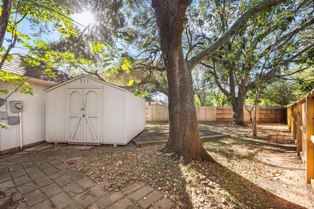 4402 Chipping Court, Sugar Land, Texas image 38