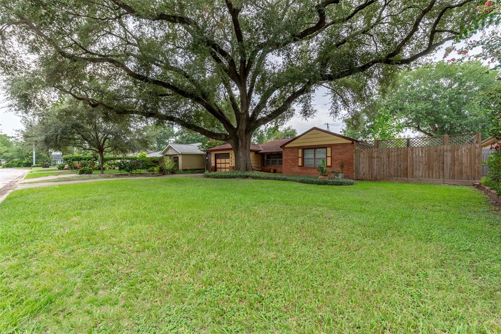 1457 Confederate Road