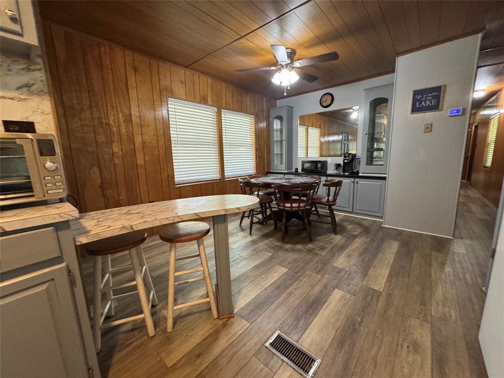 193 Apache Drive, Hemphill, Texas image 16