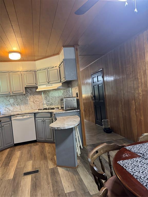 193 Apache Drive, Hemphill, Texas image 14