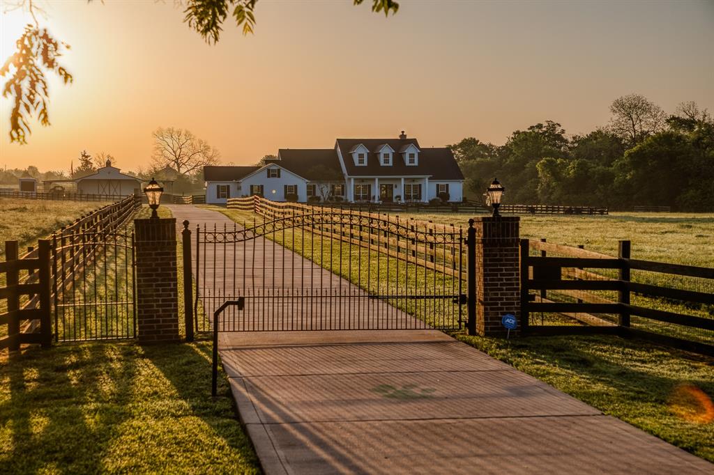 2645 Fm 1155 South, Chappell Hill, Texas image 1