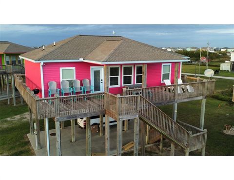 A home in Port Bolivar