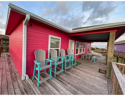 A home in Port Bolivar