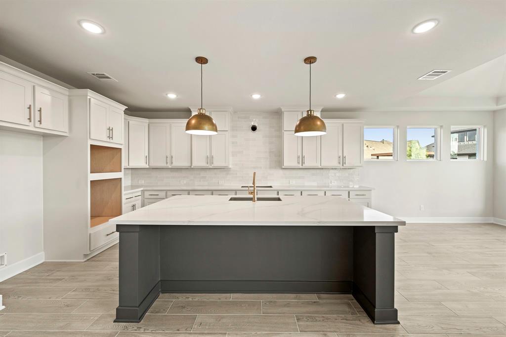 26207 Brilliant Beam Way