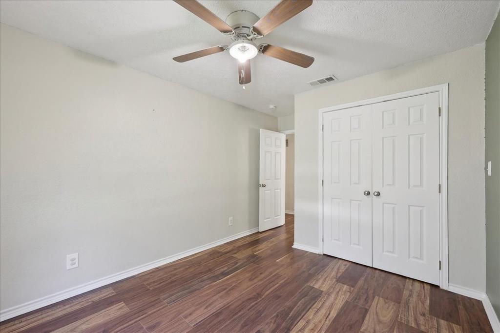 664 W Tram Road, Vidor, Texas image 10