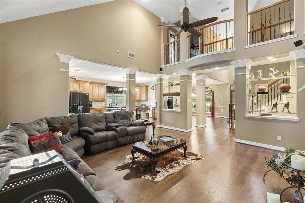 3602 Blue Lake Drive, Spring, Texas image 11