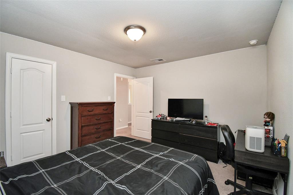 7419 French Quarter Court, Fulshear, Texas image 30