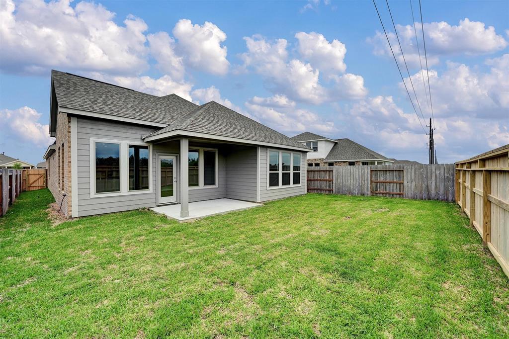 746 Mockingbird Passage, Beasley, Texas image 29