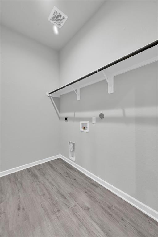 746 Mockingbird Passage, Beasley, Texas image 17