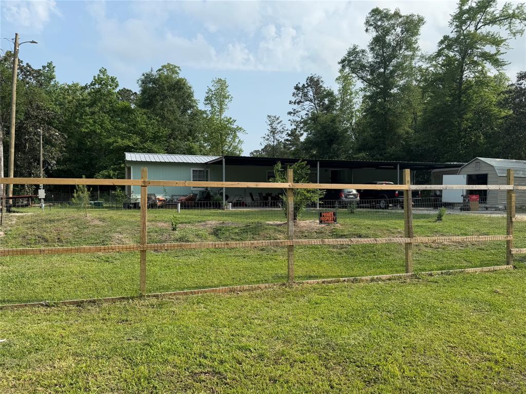 20 Leona Ln, Shepherd, Texas image 1
