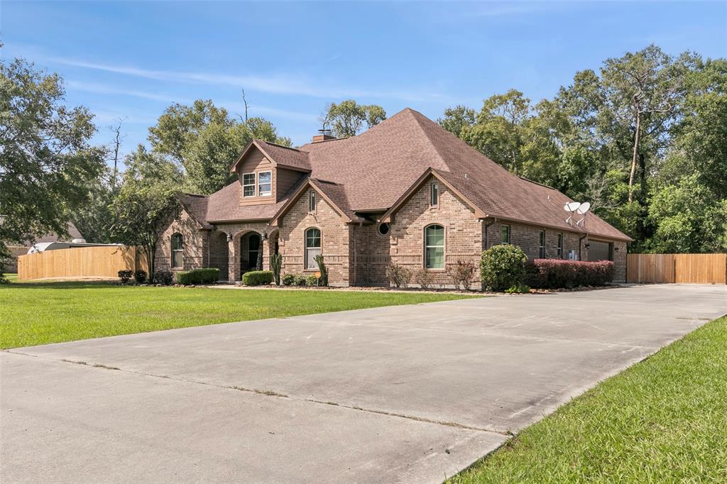 10100 E Greenwood Drive, Orange, Texas image 3