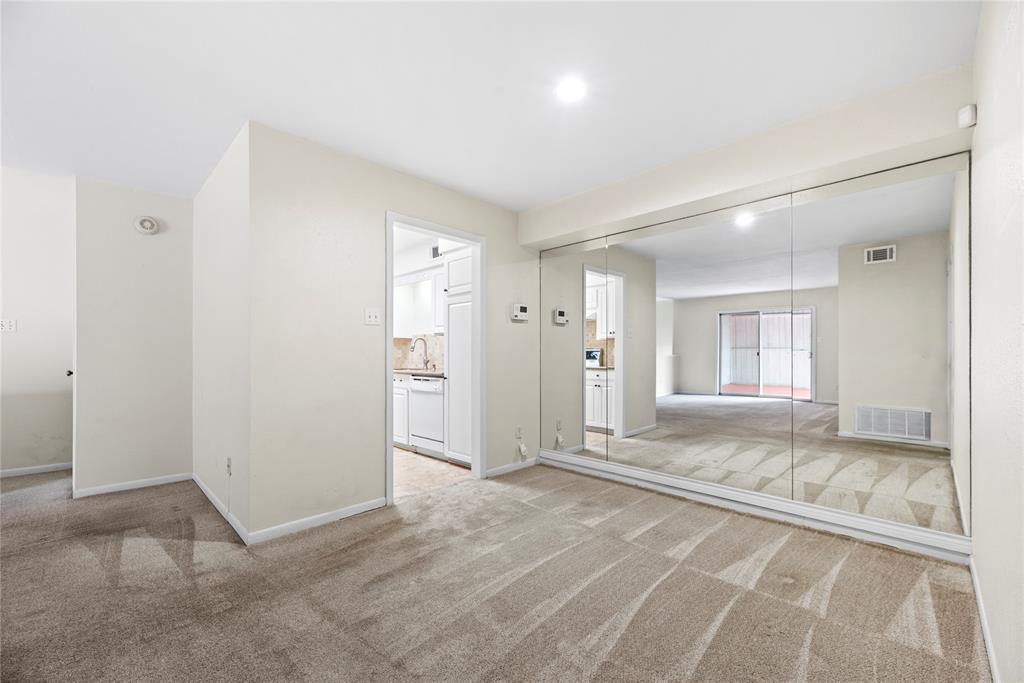 2744 Briarhurst Drive #49, Houston, Texas image 6