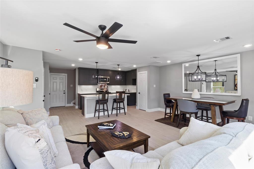 9938 Lanewell Street, Houston, Texas image 5
